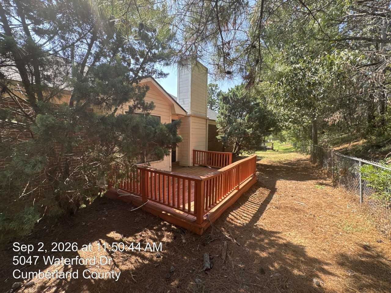 5047 Waterford Dr - Photo 2 of 19