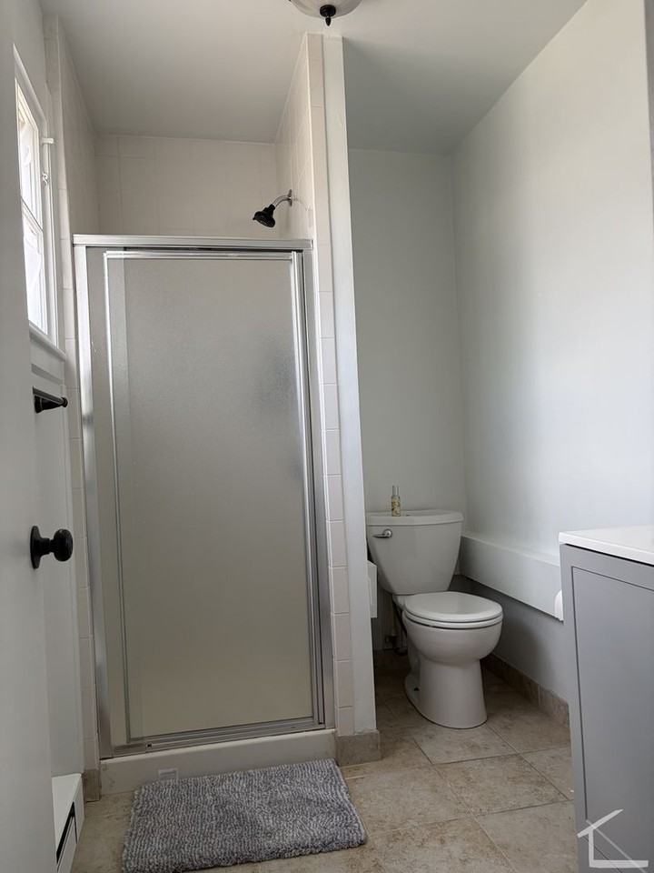 43 Mount Auburn St - Photo 6 of 20