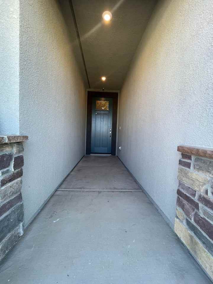 601 Belfonte St - Photo 2 of 38