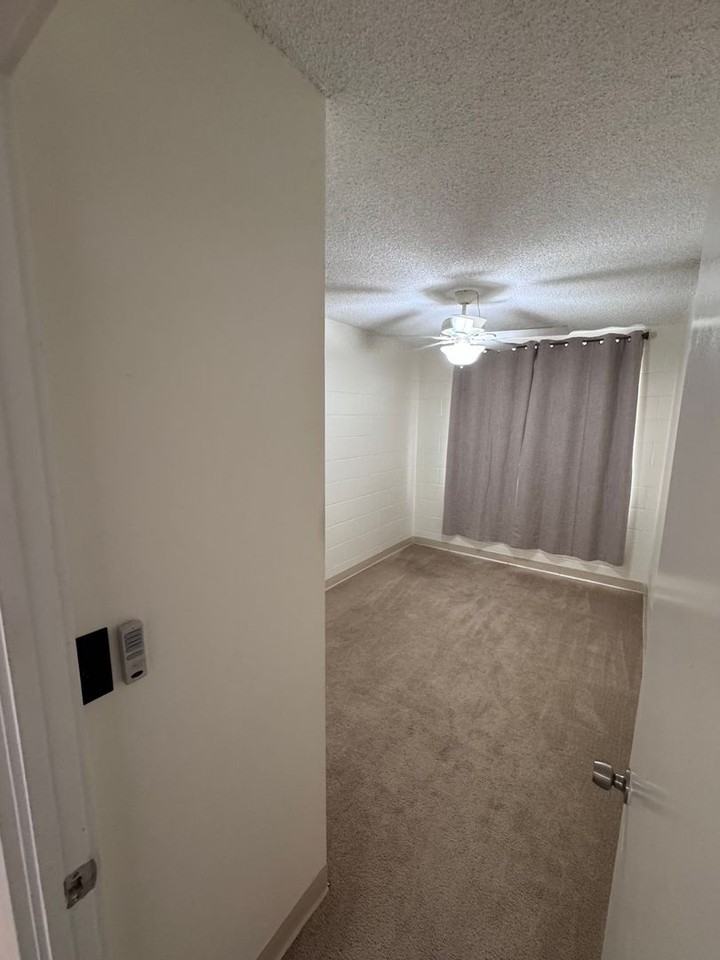 3003 Hillside Ave #314 - Photo 2 of 5
