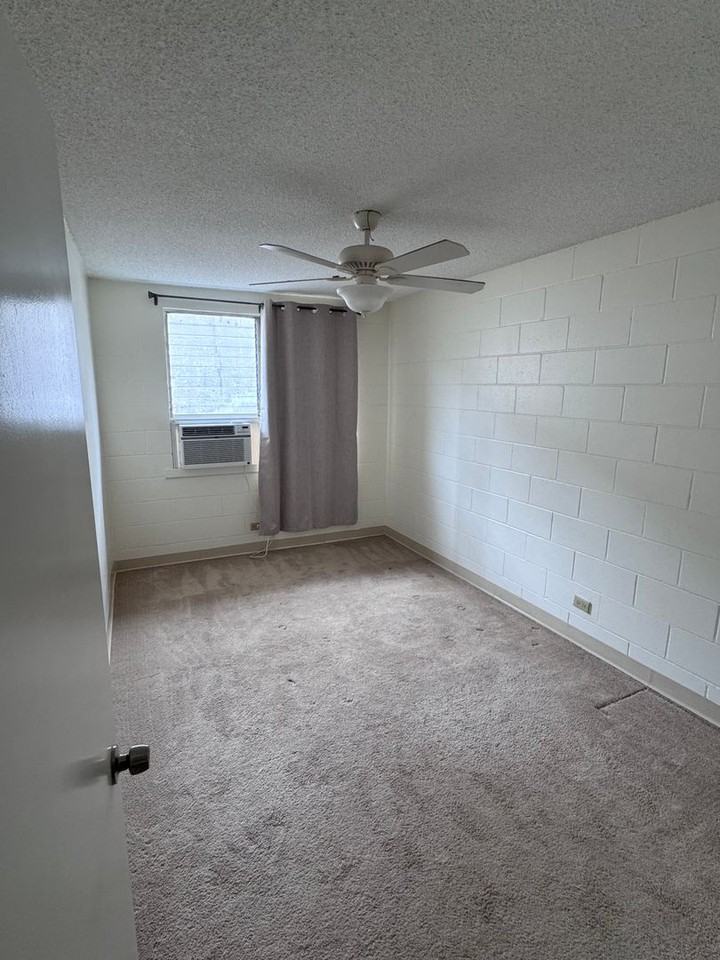 3003 Hillside Ave #314 - Photo 4 of 5