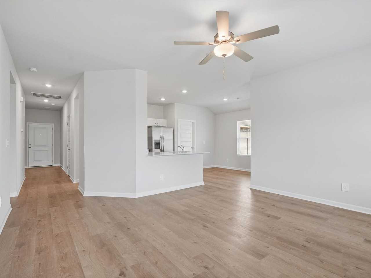 119 Coral Bells Rd - Photo 7 of 26