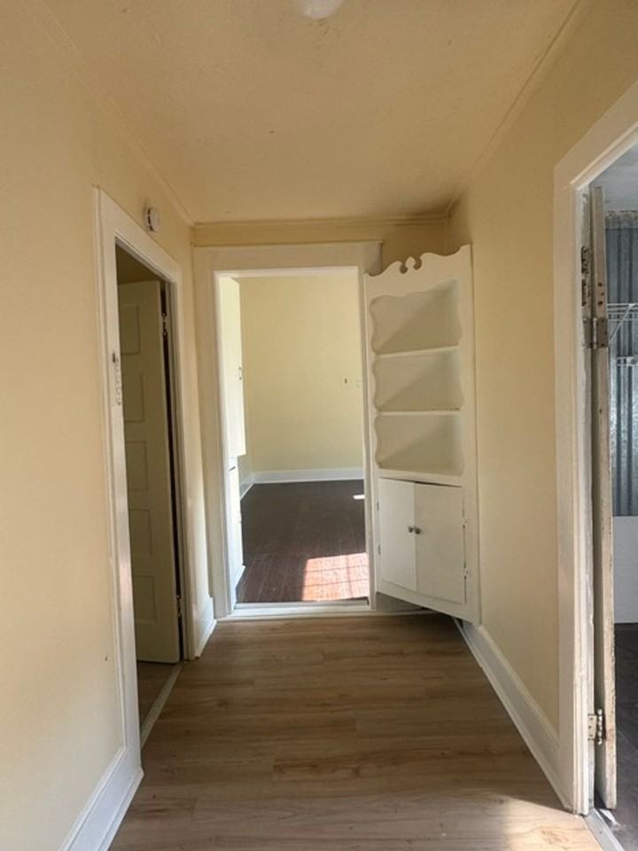 1008 Marguerite St - Photo 5 of 10