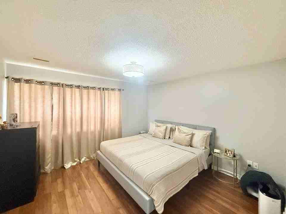 19 Seneca Avenue #1 - Photo 3 of 8