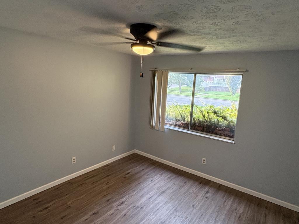 1628 6th Ave - Photo 4 of 8