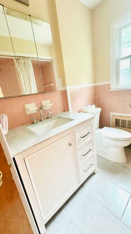 87 Union Ave - Photo 4 of 7