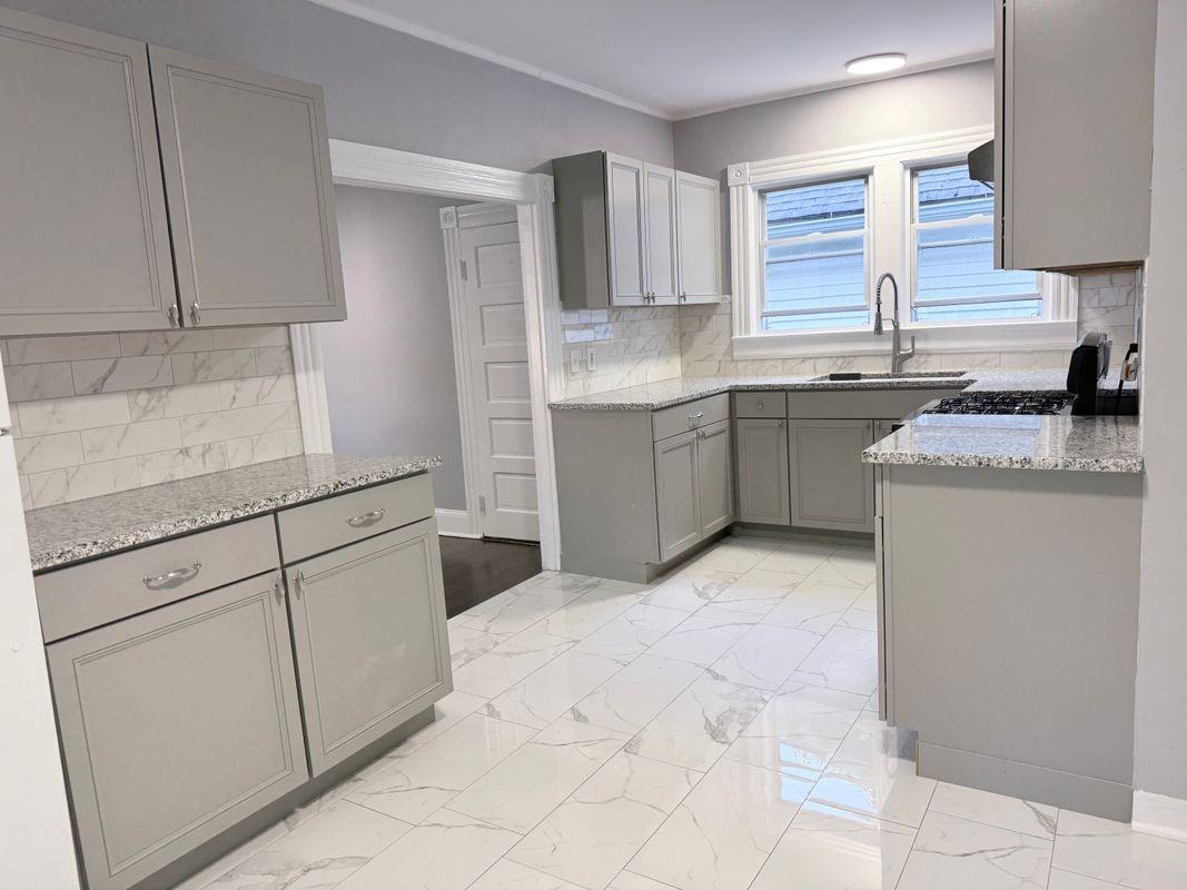 89 Maltby St - Photo 6 of 9
