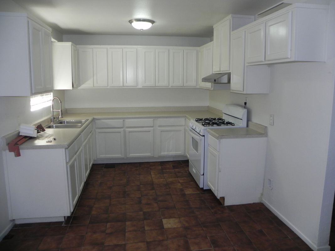 12555 S Henderson Rd - Photo 6 of 22