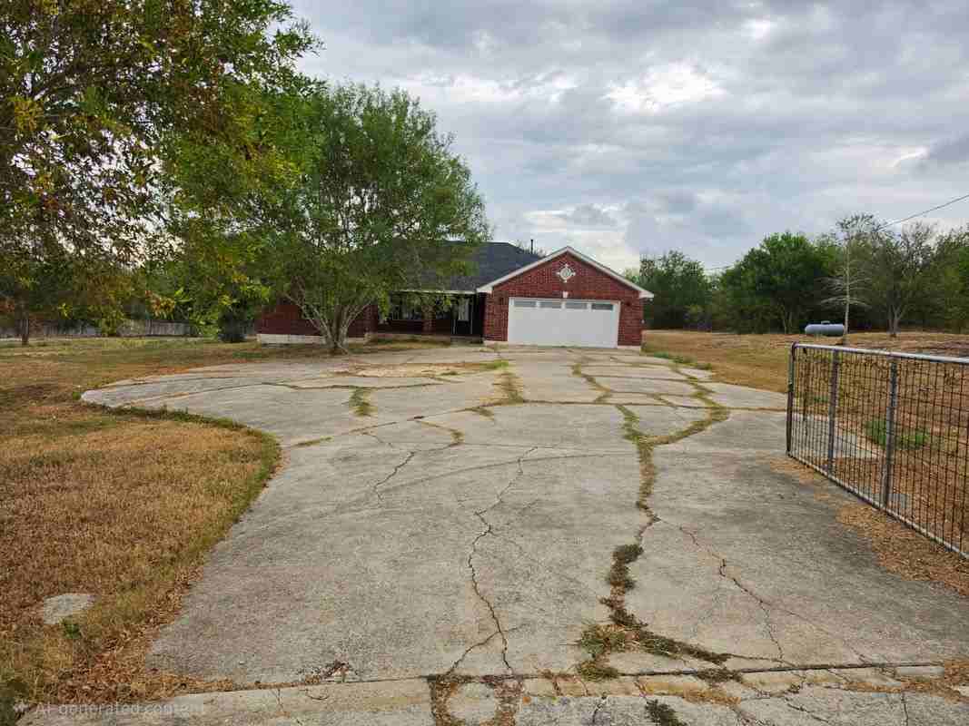 12201 Margo Dr - Photo 2 of 27
