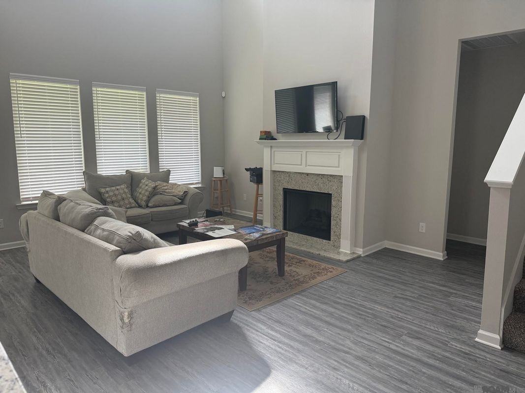 13812 Malbec Ave - Photo 7 of 9