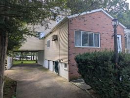 featured image of 493 Den Ln ##1