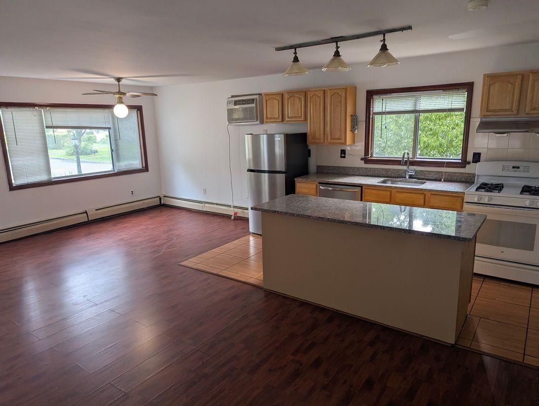 493 Den Ln ##1 - Photo 2 of 11