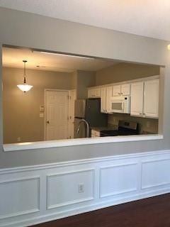 134 Regent Pl - Photo 4 of 20
