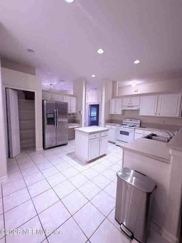 139 Forrester Pl - Photo 7 of 27