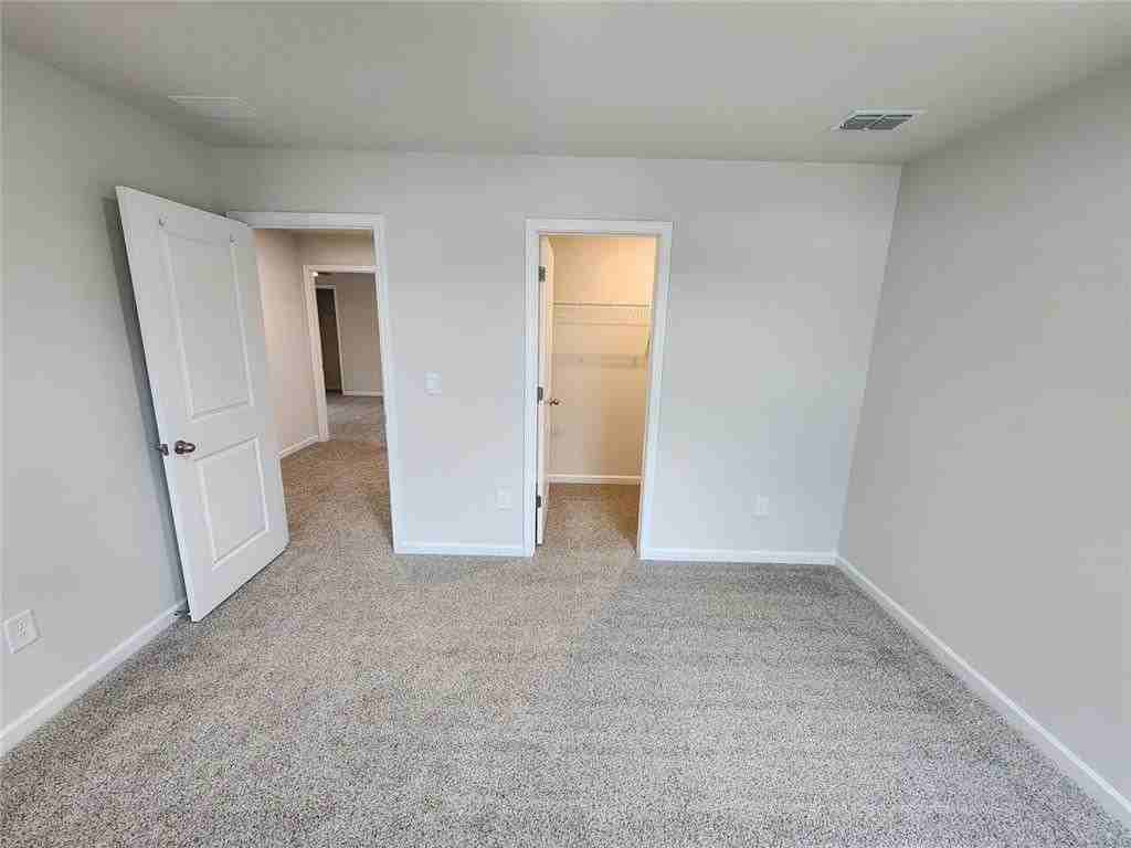 235 Valley Oak Dr - Photo 3 of 50