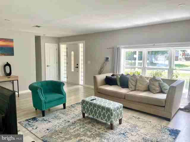 378 Eggerts Crossing Rd - Photo 2 of 13