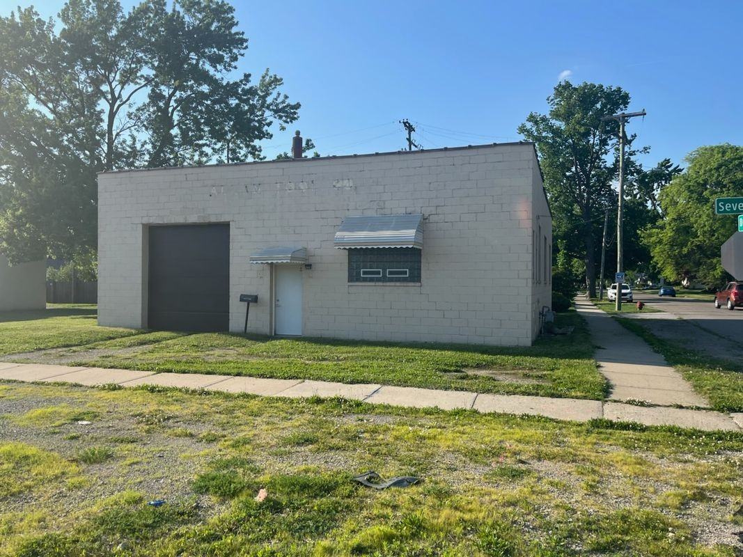 26902 W 7 Mile Rd - Photo 3 of 3