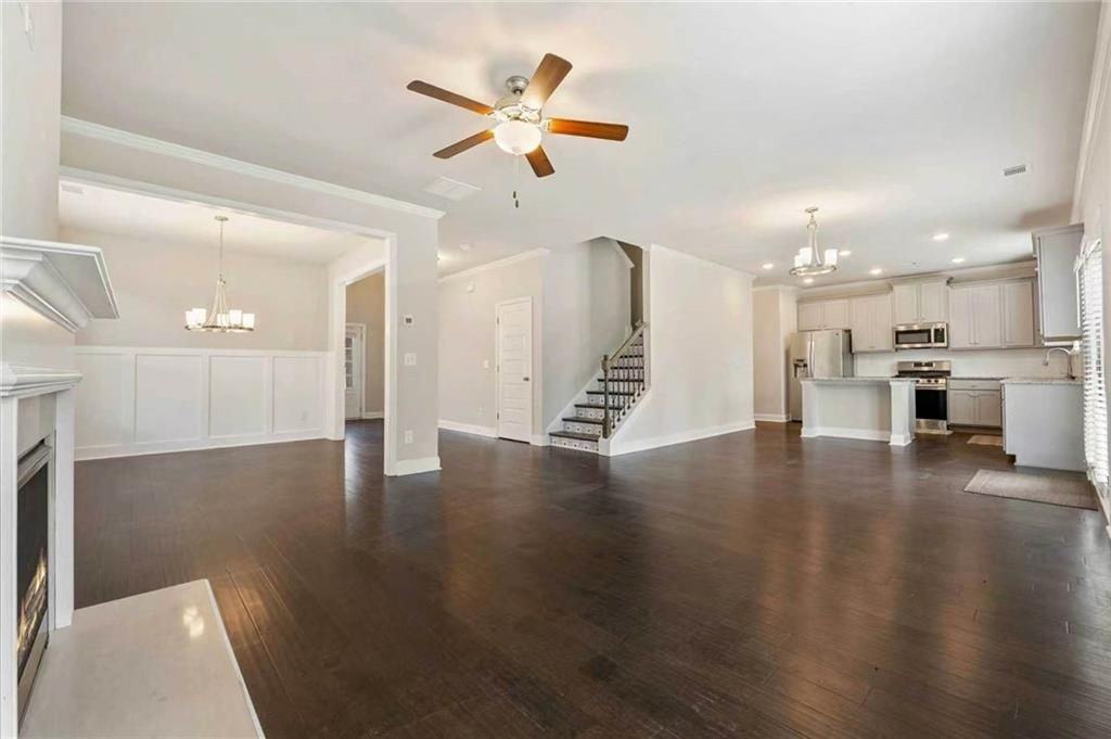 422 Hinton Farm Way - Photo 5 of 27