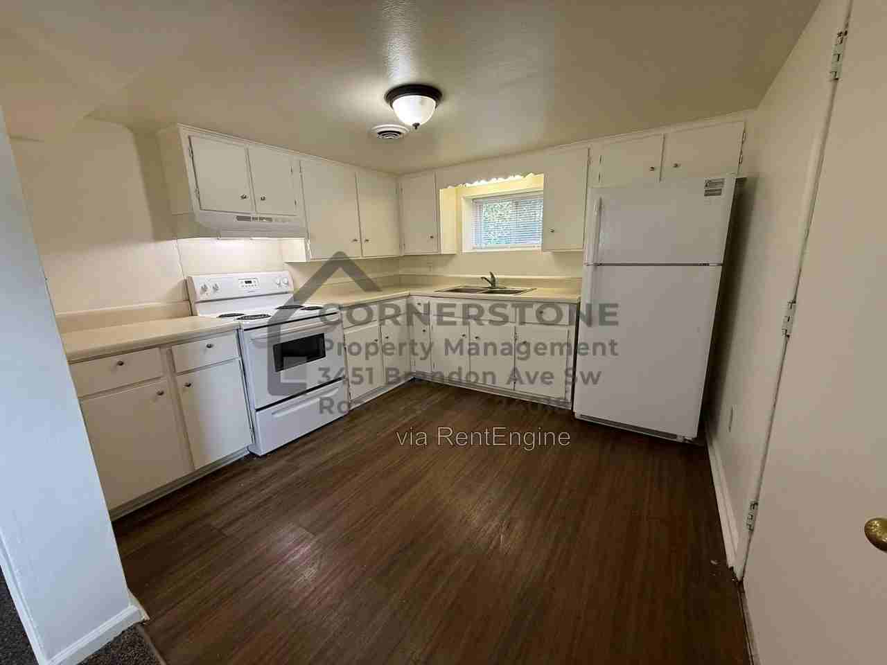 9536 Hardy Rd #5