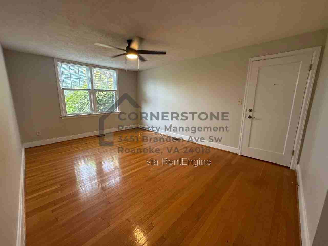 353 Highland Ave Sw #1 - Photo 7 of 12