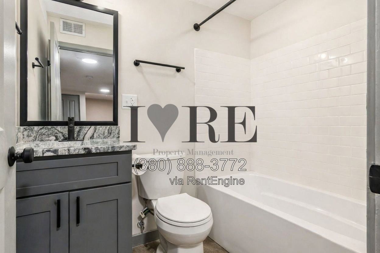 2085 W Broad St #104 - Photo 6 of 15
