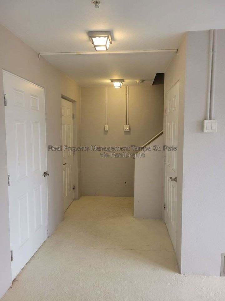 5525 White Marlin Ct - Photo 6 of 44
