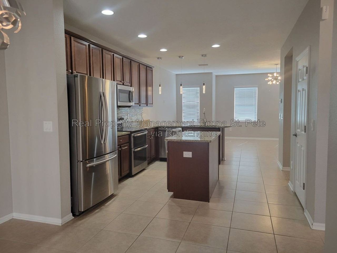 5525 White Marlin Ct - Photo 2 of 42