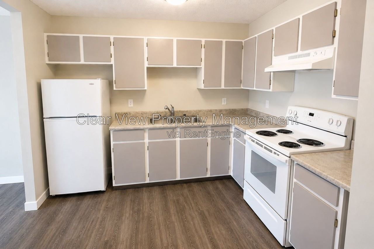 5315 38 Ave #209 - Photo 4 of 12