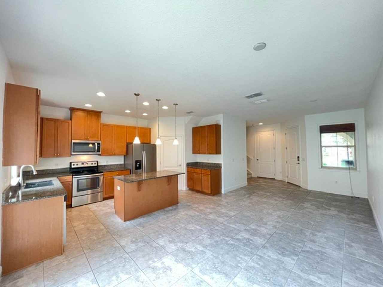 13927 Arclid St - Photo 6 of 24