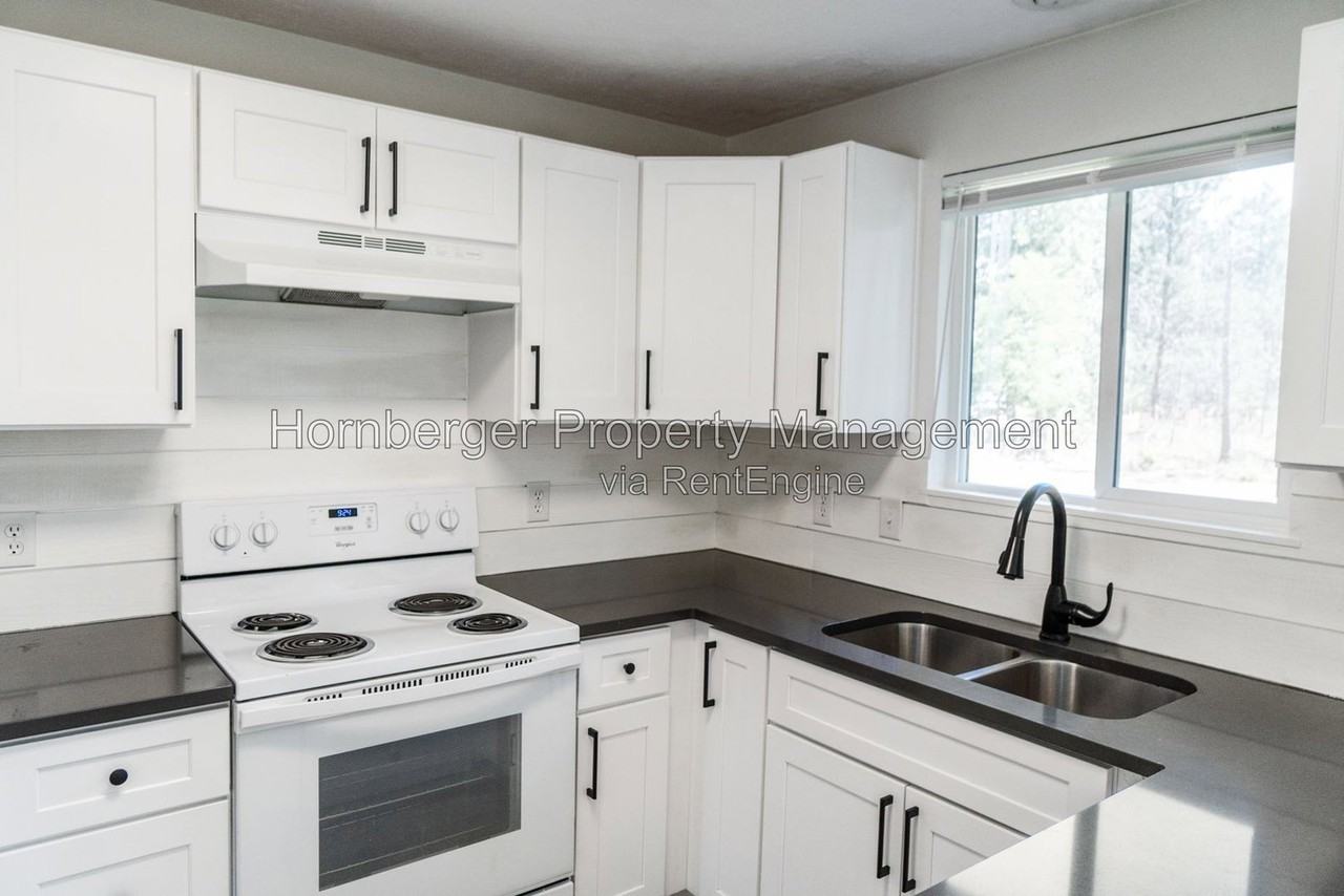 3917 S Johnson Rd - Photo 2 of 23