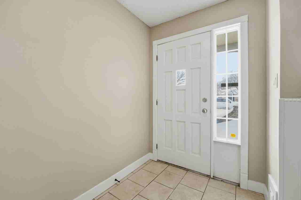 8230 Westwood St - Photo 2 of 35