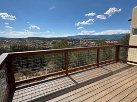 featured image of 10 Alta Ct