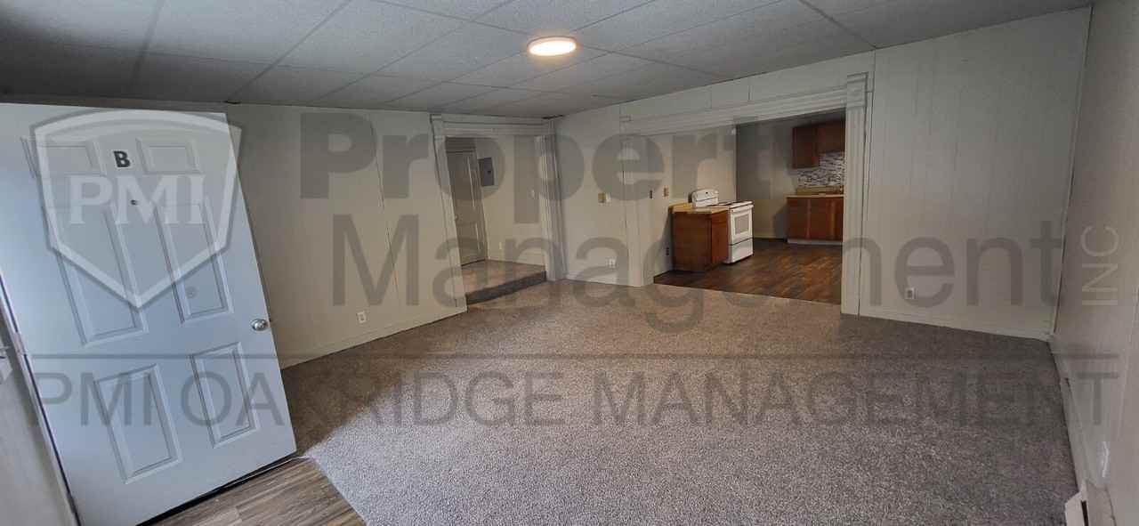 7 N East St Unit B - Photo 2 of 8