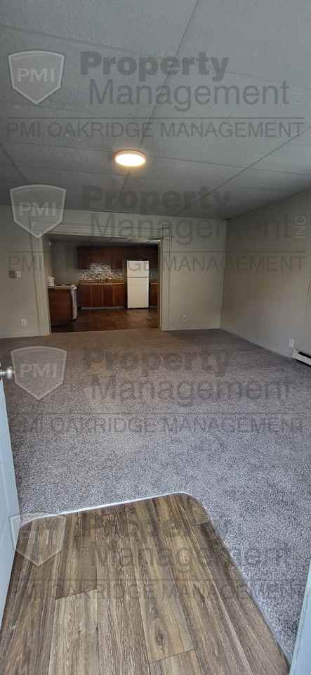 7 N East St Unit B - Photo 3 of 8