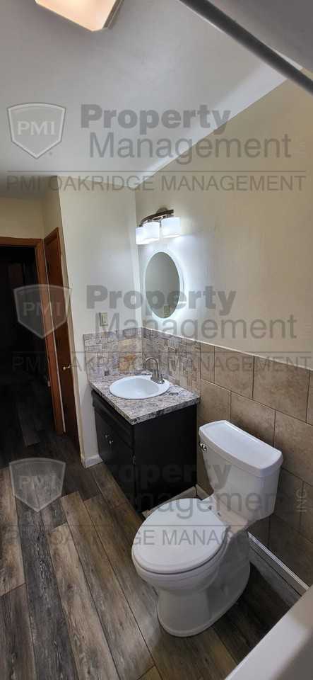 425 Heather St - Photo 5 of 10