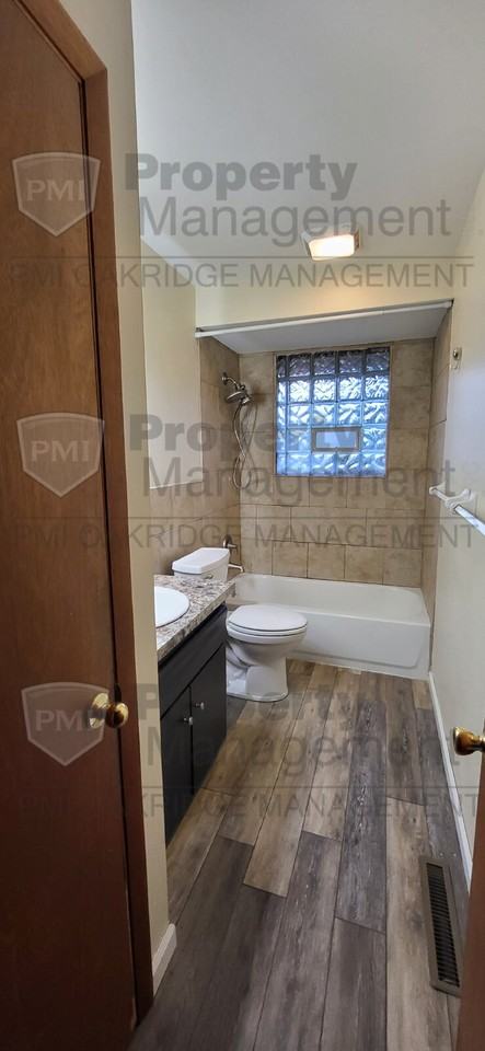 425 Heather St - Photo 6 of 10
