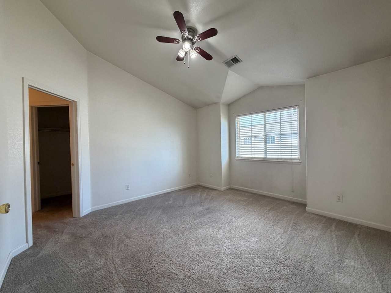 5151 29th St #407 - Photo 5 of 17