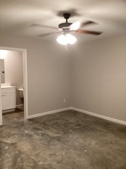 4446 Beacon Hill Dr - Photo 3 of 12