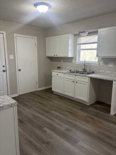 5052 Blacksmith Dr - Photo 4 of 9