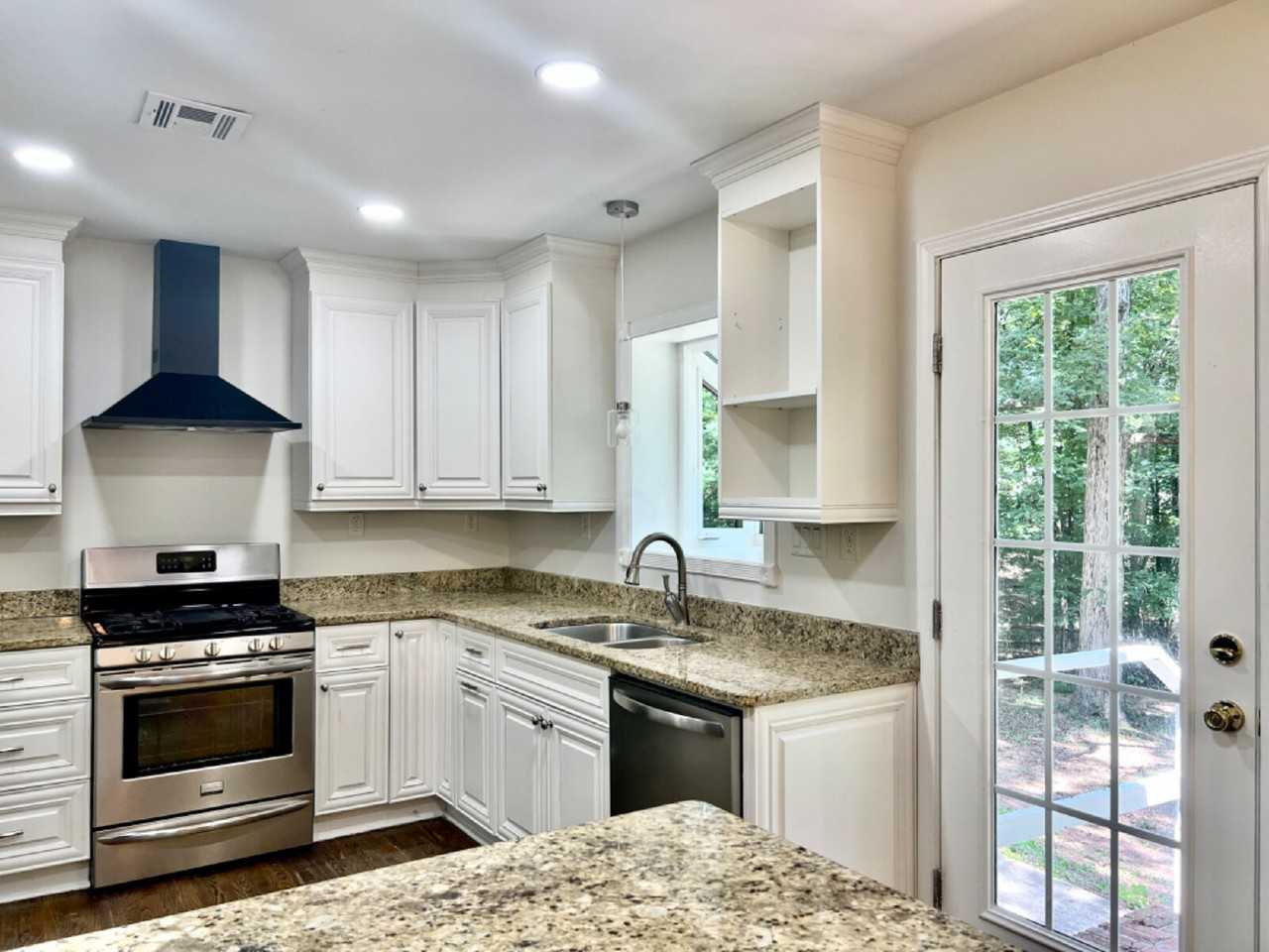 2200 Fair Forest Dr - Photo 4 of 24