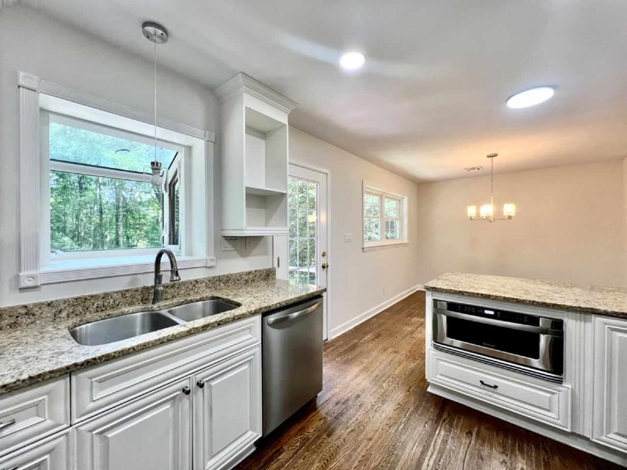 2200 Fair Forest Dr - Photo 6 of 24