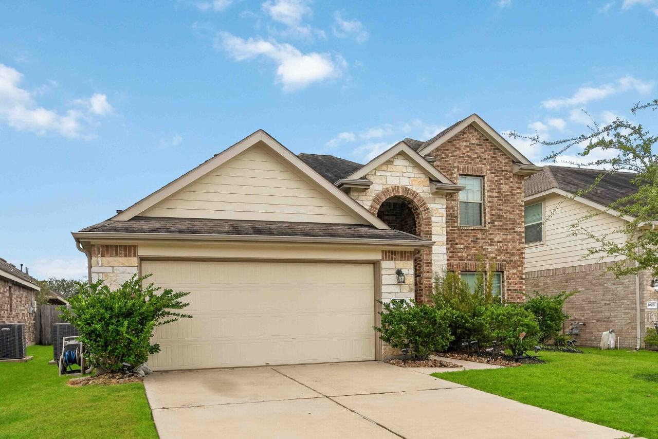 20731 Laurel Rain Ct - Photo 2 of 28