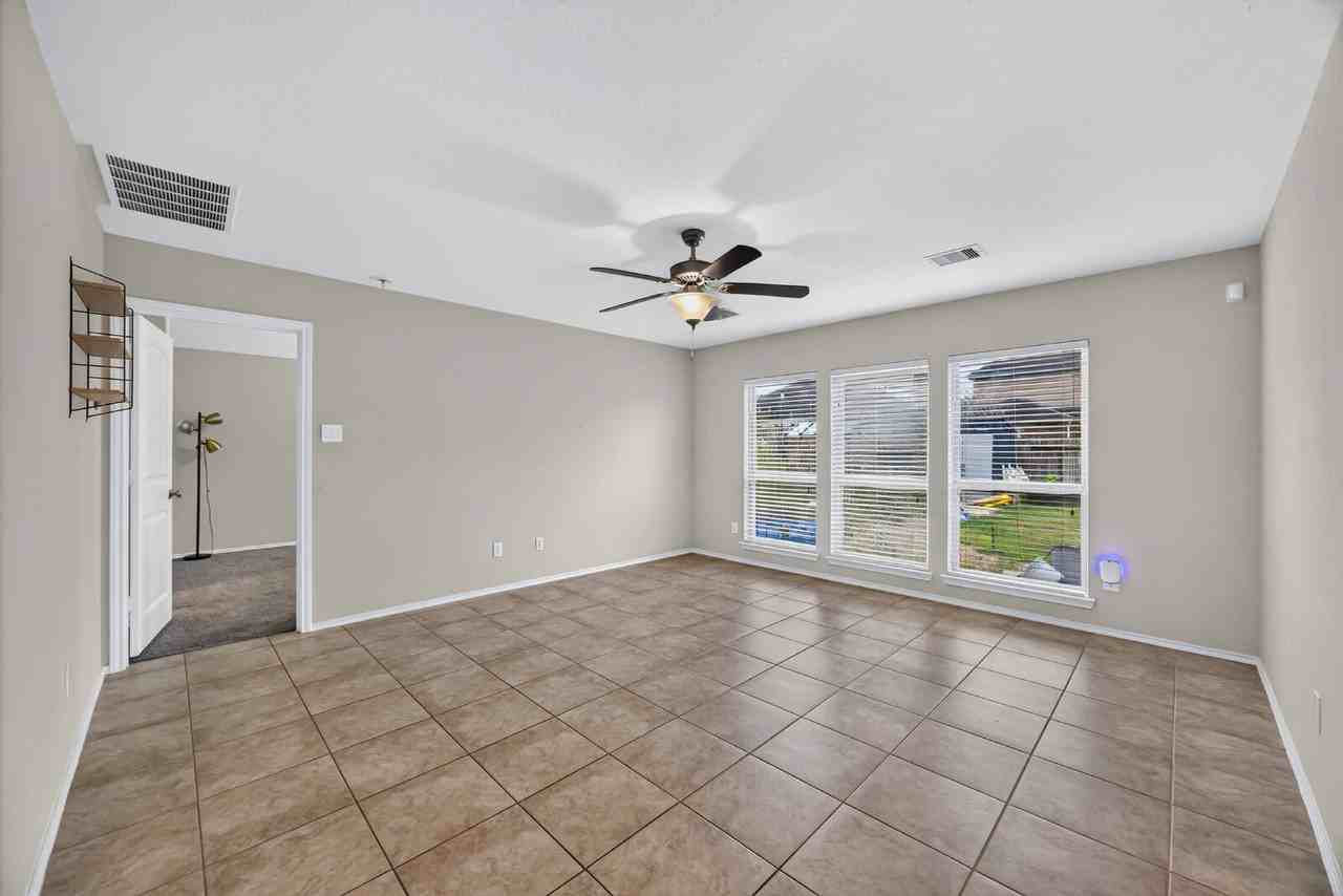 20731 Laurel Rain Ct - Photo 6 of 28