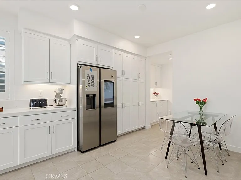 175 W La Palma Ave - Photo 4 of 8