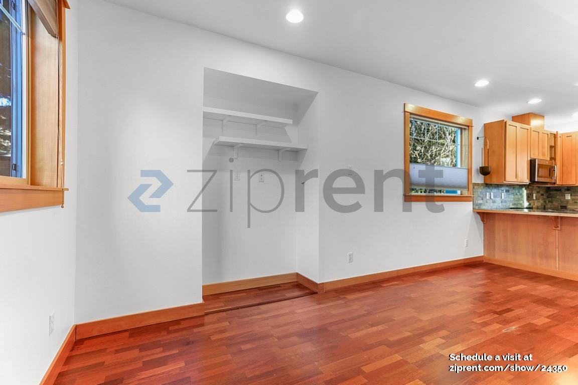 5650 Fauntleroy Way Sw #A - Photo 5 of 19
