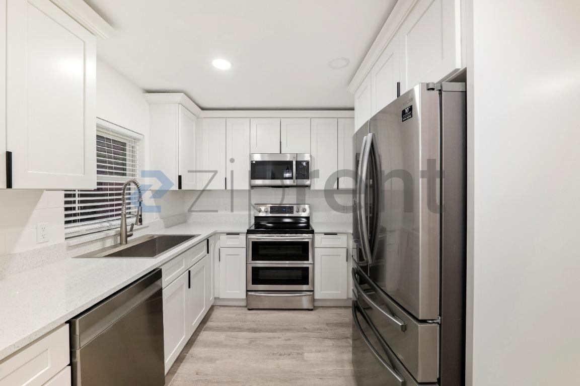 1510 Overlook Dr - Photo 6 of 32
