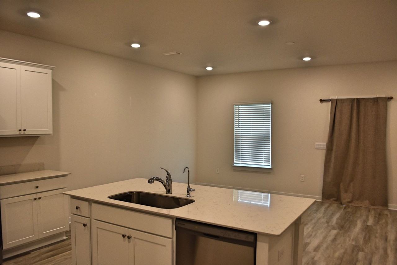 18 Rudder Ln - Photo 6 of 22
