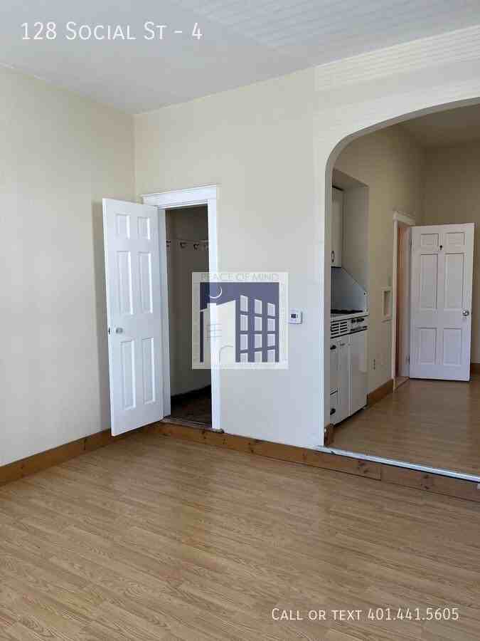 128 Social St #4 - Photo 6 of 11