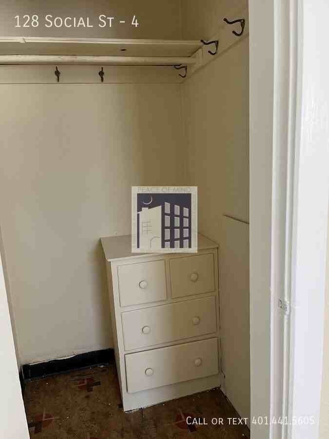 128 Social St #4 - Photo 7 of 11