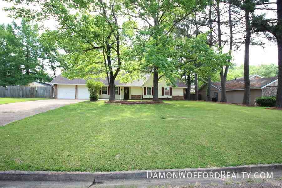 308 Longmeadow Ct N - Photo 3 of 34